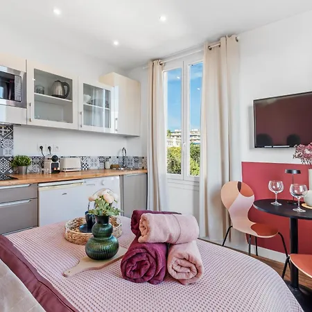 Nice Renting - Cambrai03 - Seaside Studio On The Promenade Des Anglais Exterior photo